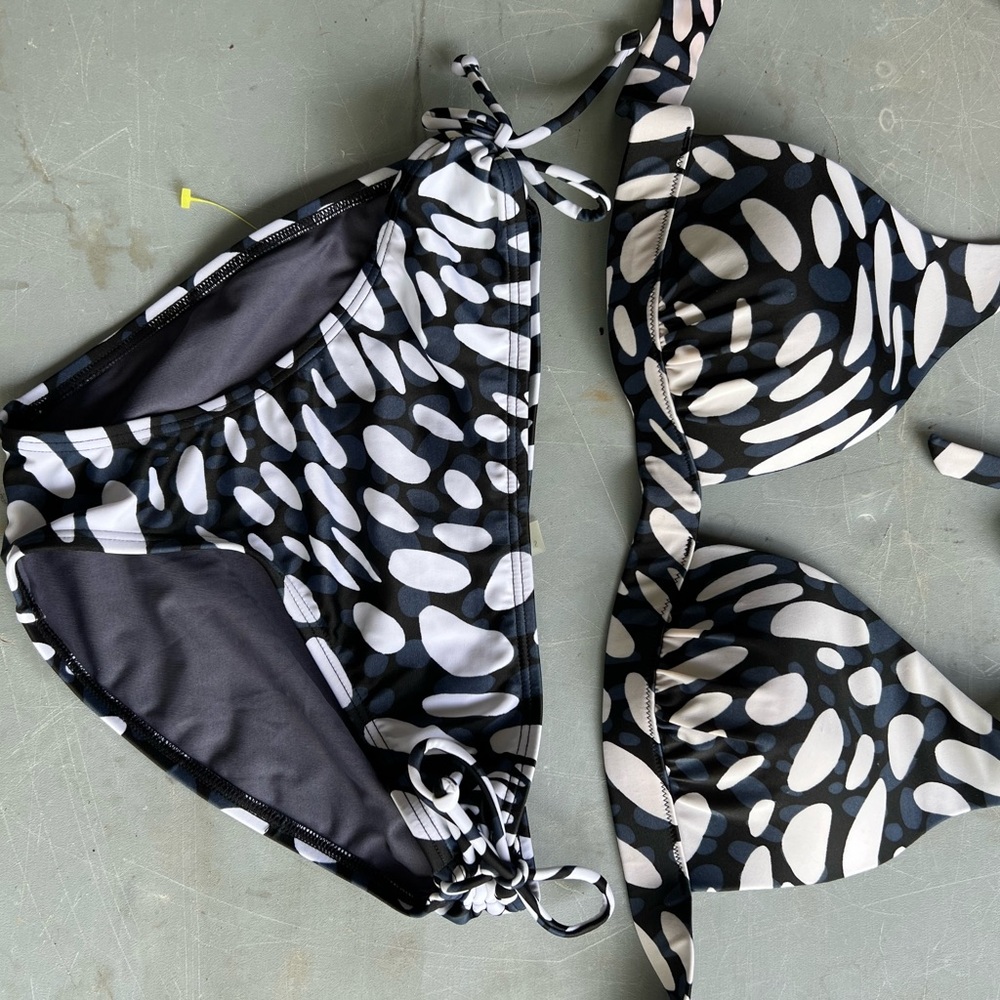 Victoria’s Secret Bikini